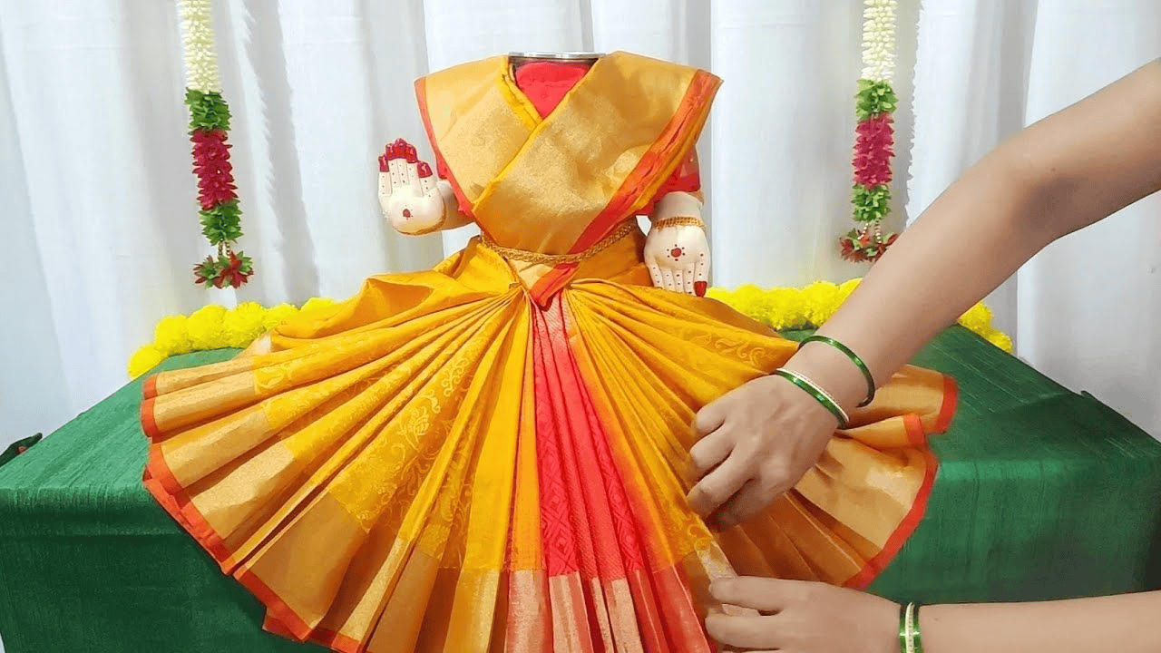 Saree Offering